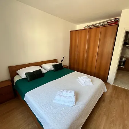 Apartment Lemar